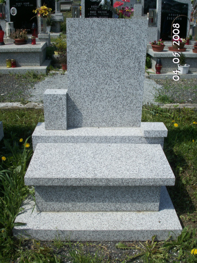 Urnový pomník 3