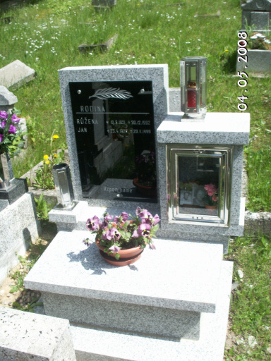 Urnový pomník 5